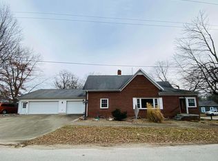 600 N Bluff St, Winslow, IN 47598