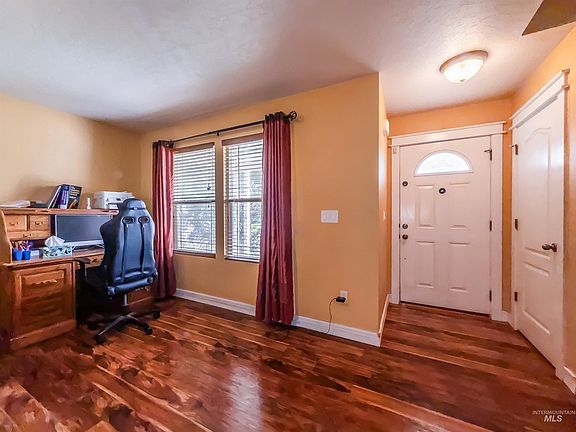 4th image of 14256 Pearl Pointe Dr