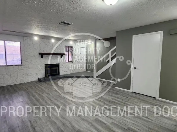 4710 Stonepointe Pl, Tampa, FL 33634