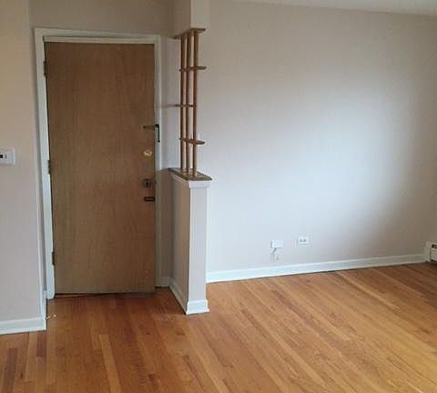 4th image of 9610 Greenwood Ave APT 2W