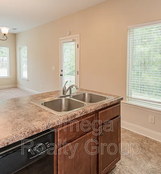 4560 Barretts Trace Blvd — Photo 17