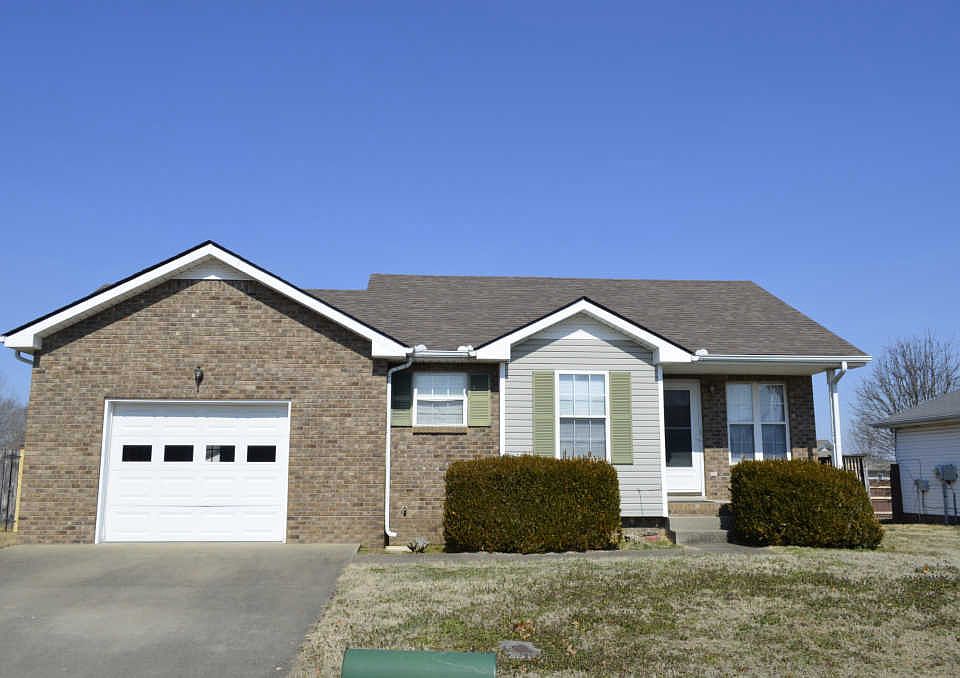 1st image of 225 Grassmire Dr