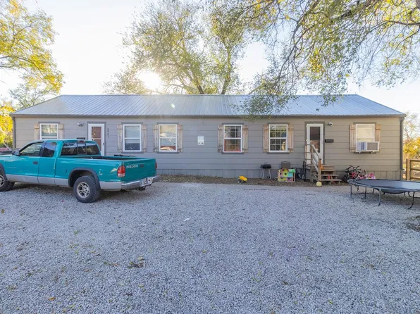 2879 & 2881 S Davidson St, Wichita, KS 67210