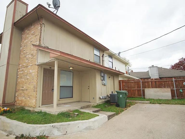 5719 Red Cactus Ct — Photo 14