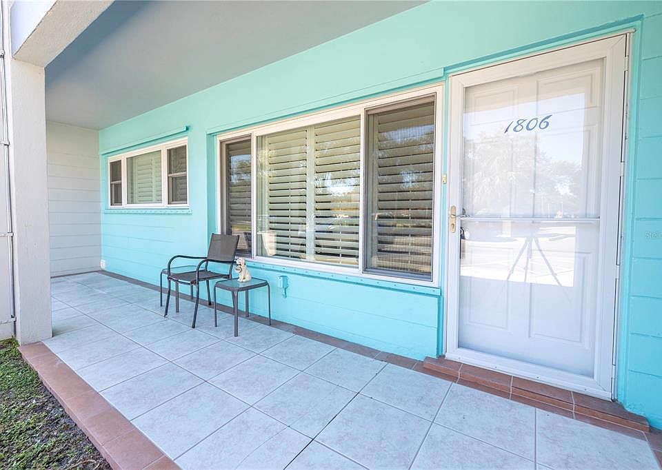 Clearview Oaks Paradise Sec 4300 58th St N Saint Petersburg, FL