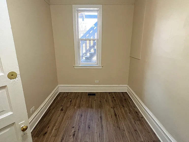 1322 S Millard Ave #1 — Photo 9