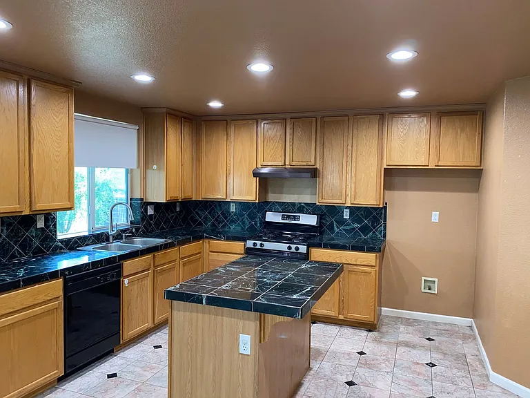 8574 Tambor Way — Photo 6