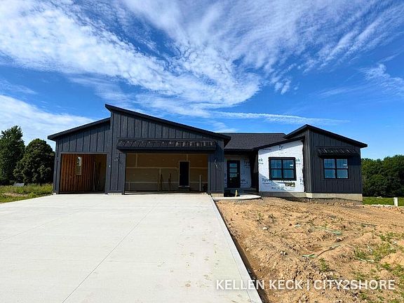2nd image of 8681 Bosque Dr
