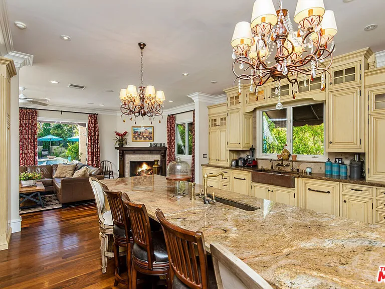 24908 Bella Vista Dr — Photo 33