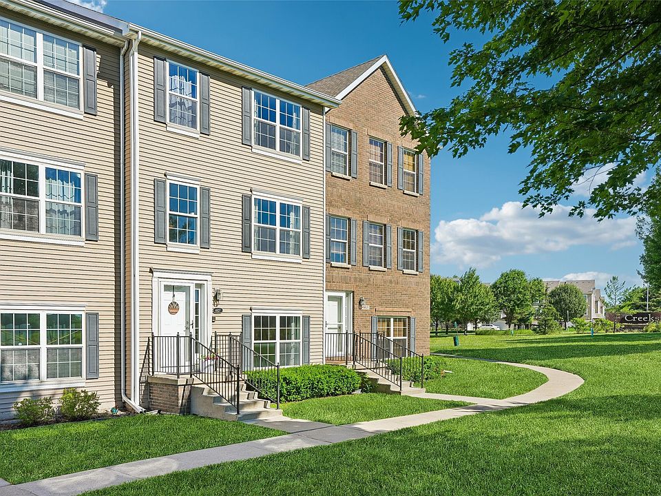 1st image of 4627 NE McDougal Ln