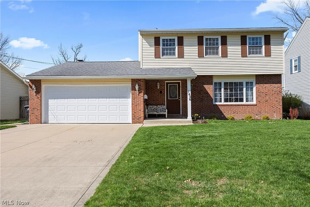 142 Brookvalley Dr photo 1