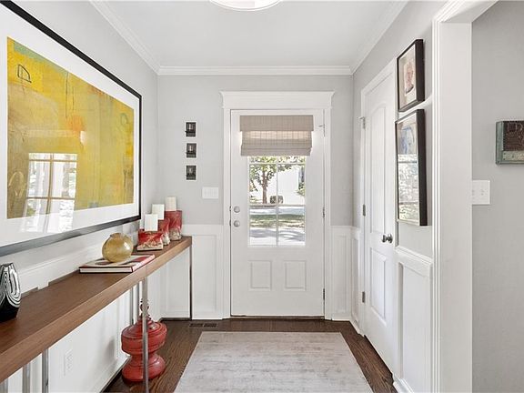 4th image of 1251 W 63rd St