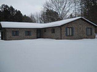 7101 S Beyer Rd, Frankenmuth, MI 48734