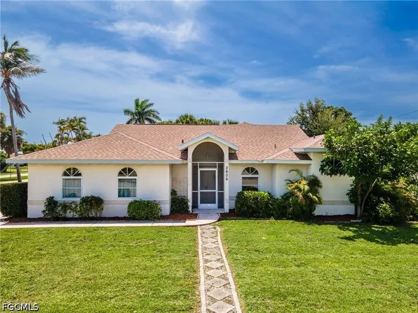 3606 Country Club Blvd, Cape Coral, FL 33904