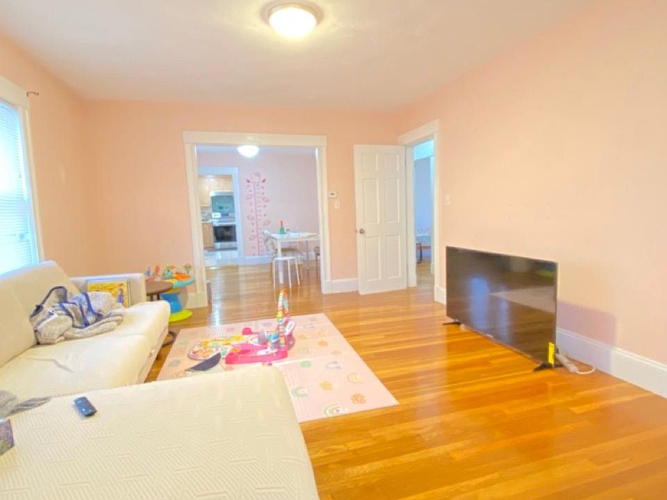 9 James St Malden MA Zillow