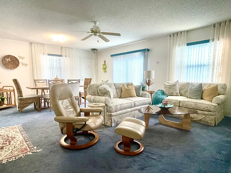 2818 Barboza Dr — Photo 12