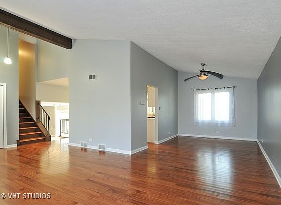 4th image of 8356 Mending Wall Dr