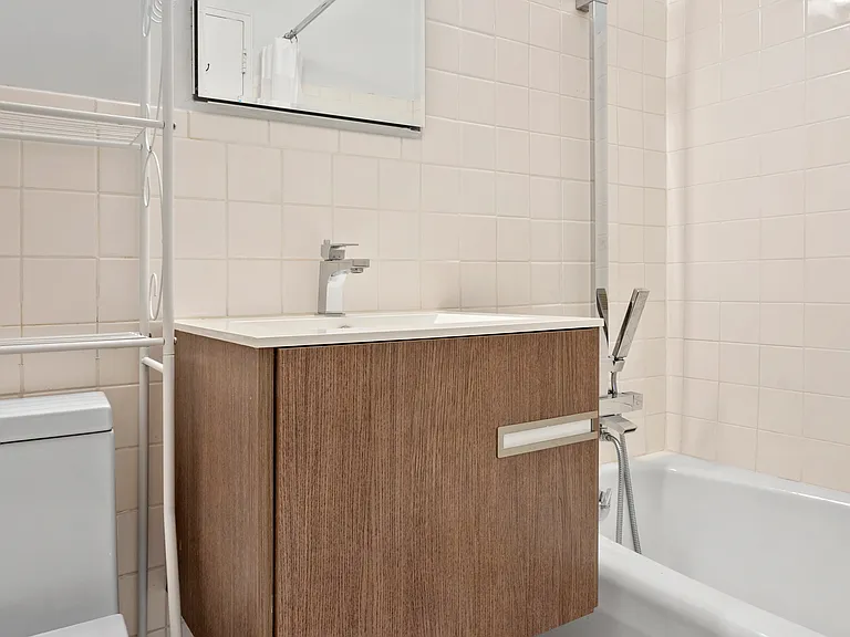 170 W End Ave #27R — Photo 5