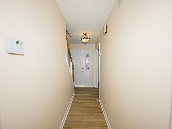 4th image of 1802 Oriole Dr