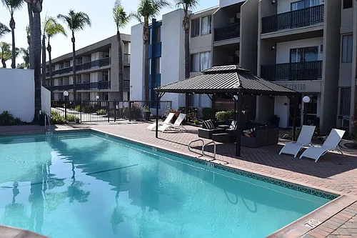 Azul Apartments Photo 1