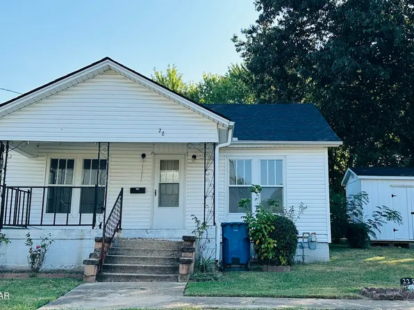 225 S Royal St, Dyer, TN 38330