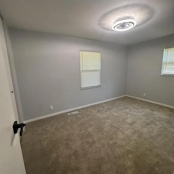 5629 Amherst Pl — Photo 6
