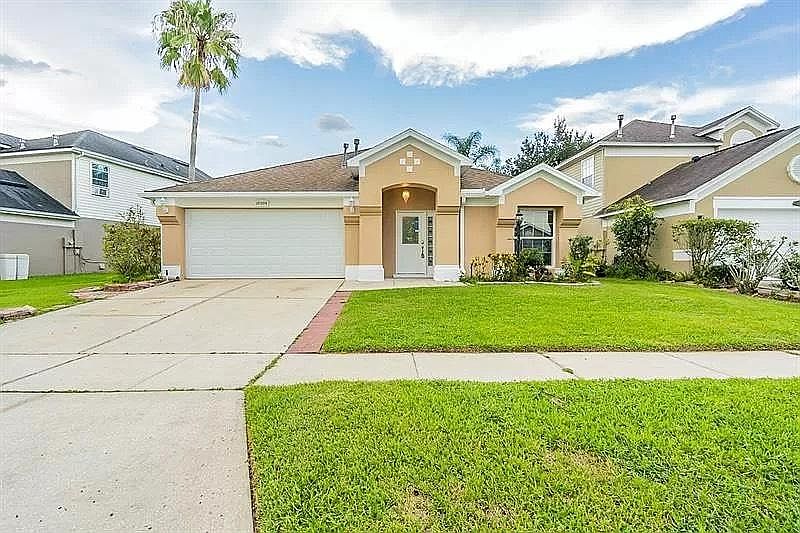 1st image of 10509 Cherry Oak Cir