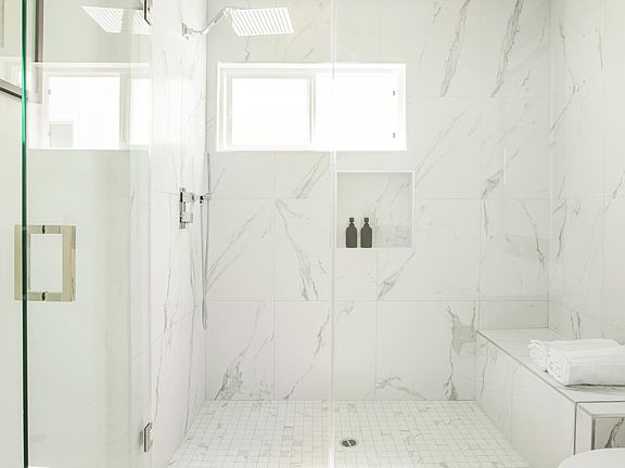 2nd image of 1267 N Laurel Ave APT 12