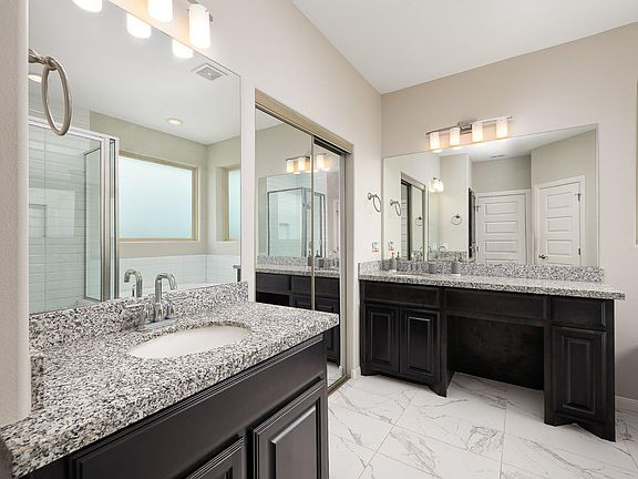 3rd image of 4529 Caddo Ln