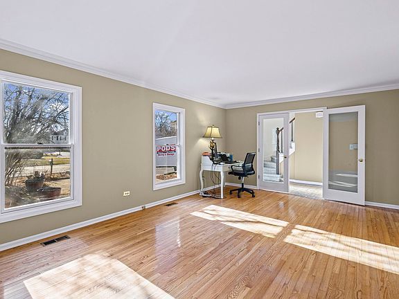 4th image of 680 Lions Dr