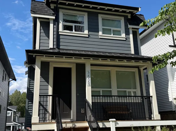 25069 112th Ave, Maple Ridge, BC V2W 1H6