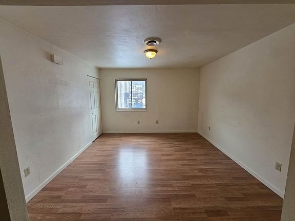 3rd image of 2204 Constitution Blvd APT 204