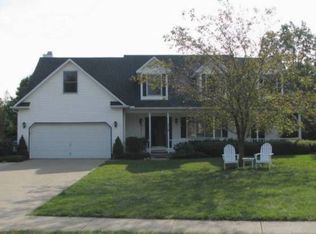 519 Ashley Cir, Avon Lake, OH 44012