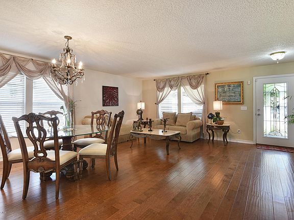 4th image of 874 Collinswood Dr