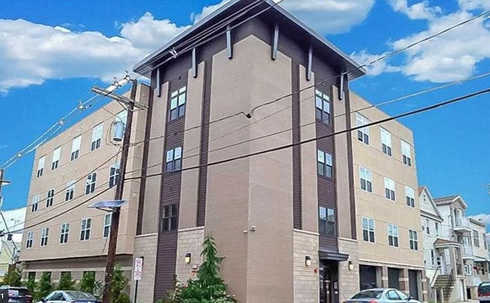 Building Exterior View