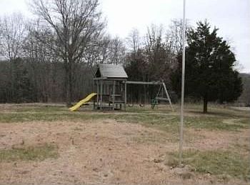 4th image of 1 Arden Ln
