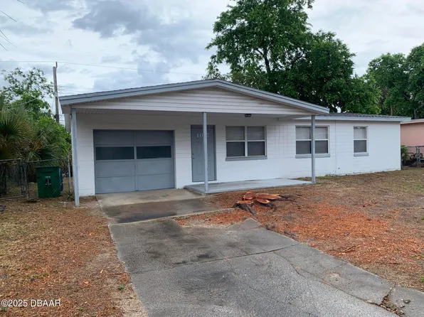 1017 Berkshire Rd, Daytona Beach, FL 32117
