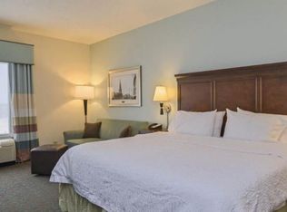 99 Durgin Ln, Portsmouth, NH 03801