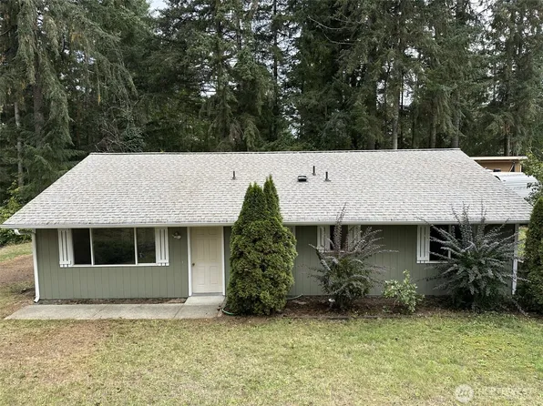 100 NE Briggadun Drive, Belfair, WA 98528
