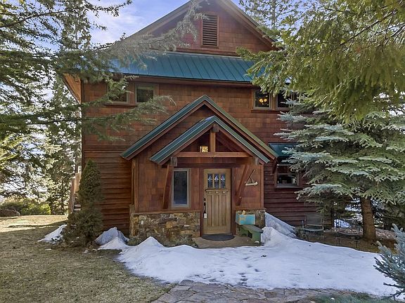 4th image of 3672 Lake Almanor Dr