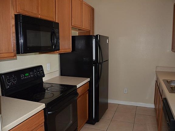 3rd image of 6084 Stevenson Dr Unit 306