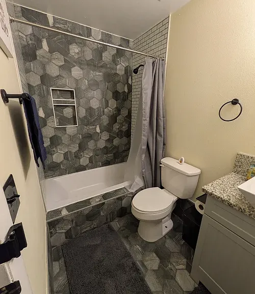 8212 Troxler Dr #C — Photo 16