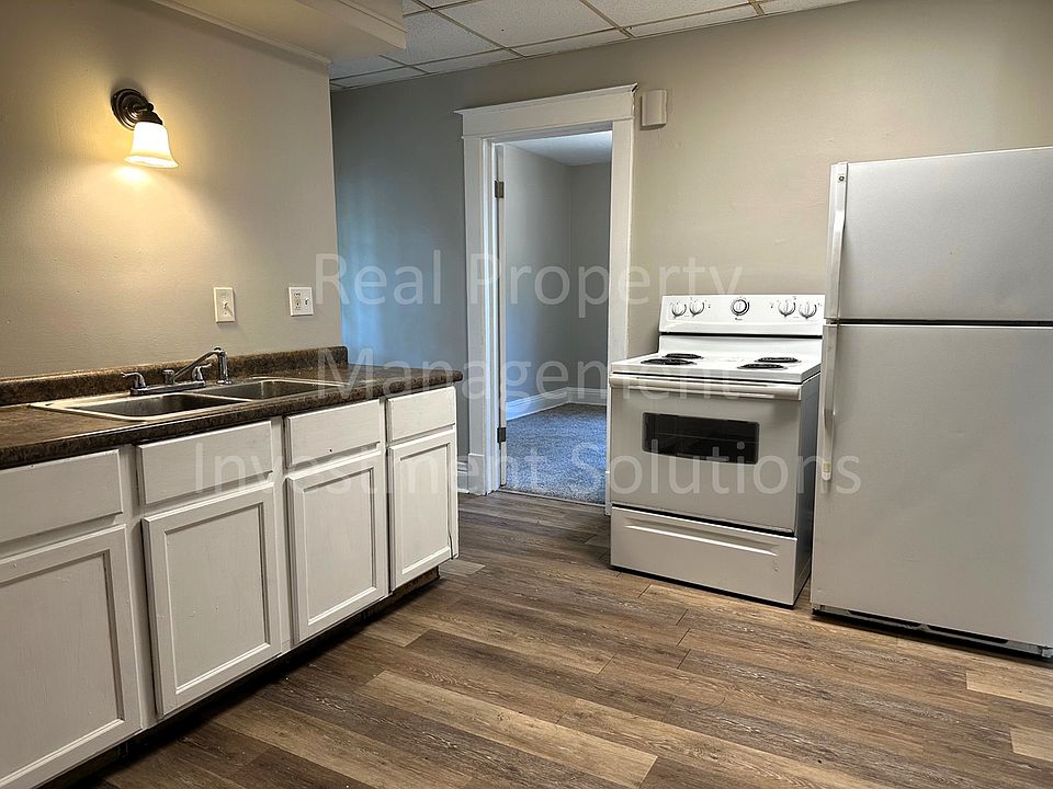 3137 Merriam Street Apartment Rentals Muskegon Heights, MI Zillow