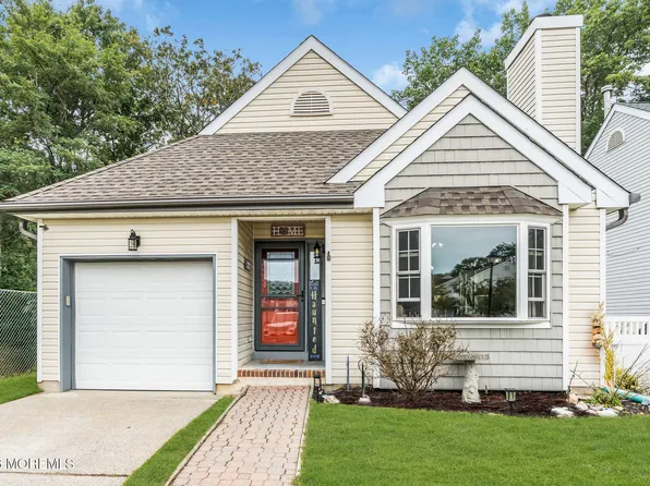 7 Sunnydale Court, Bayville, NJ 08721