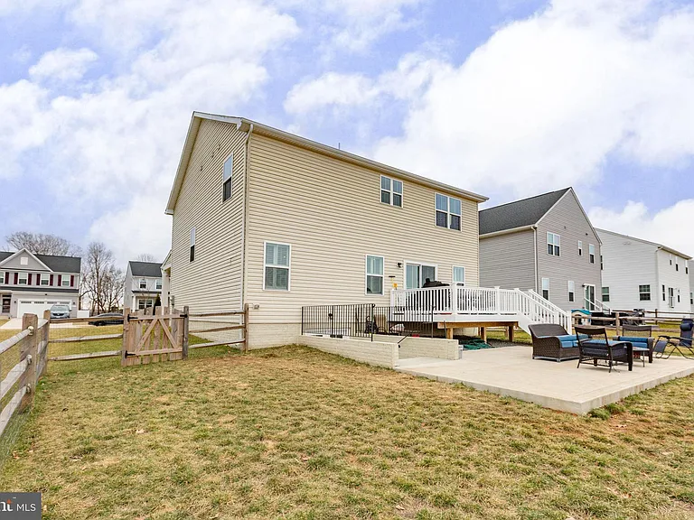 6427 Hawkeye Dr — Photo 21