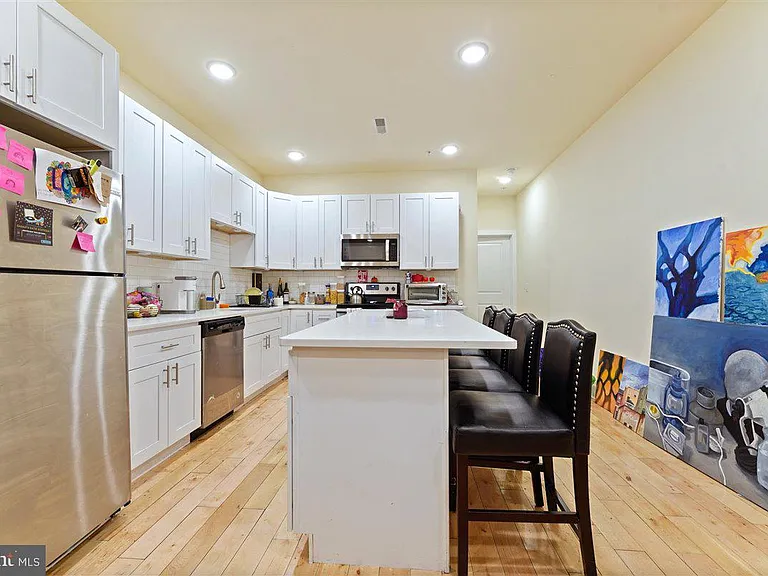 1945 N Gratz St #B — Photo 1