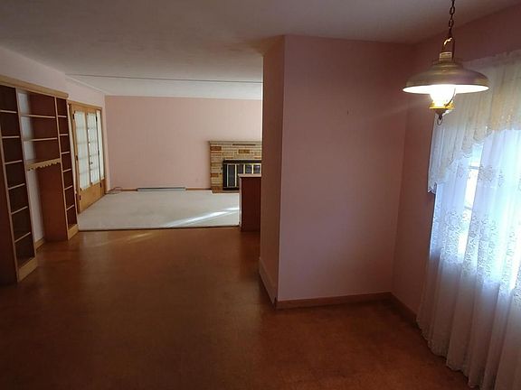 5th image of 5360 Green Ave