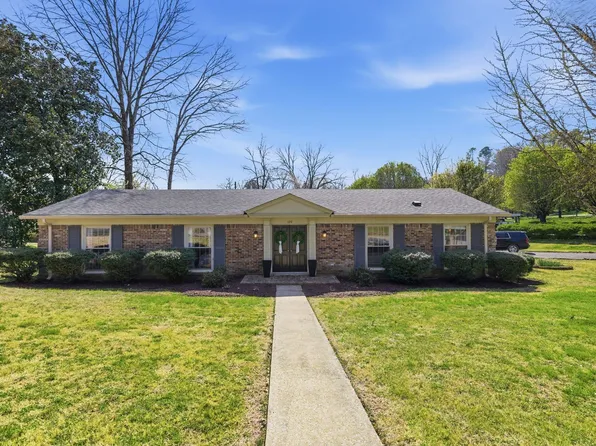 120 Sunset Dr, Pulaski, TN 38478