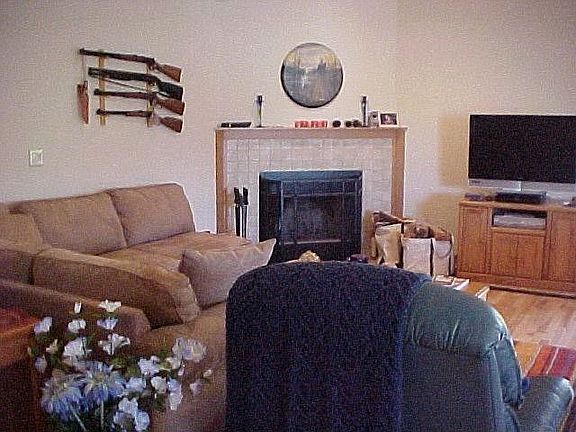 2nd image of 401 N Ocean St