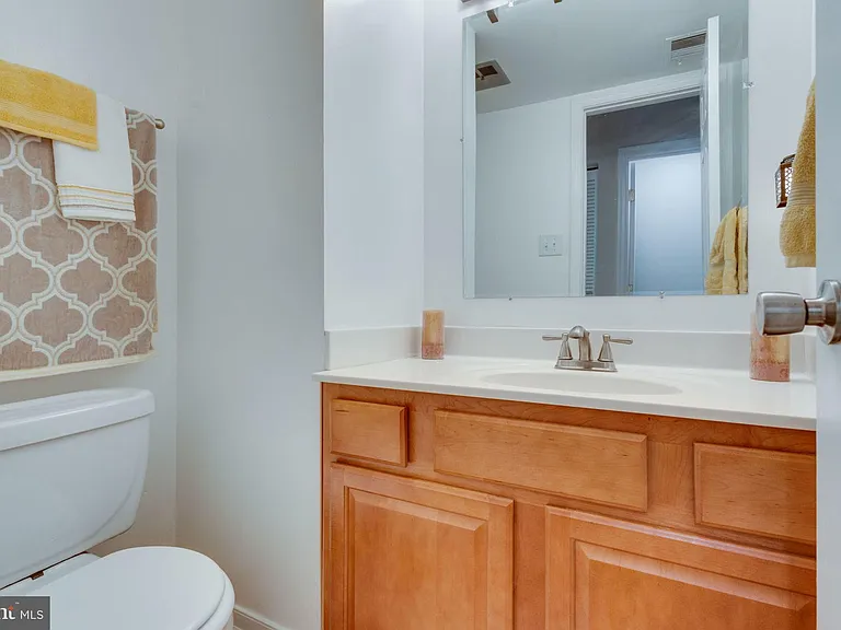 9427 Cherwek Dr — Photo 20